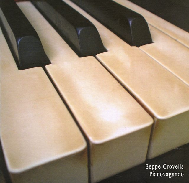 Beppe Crovella — Pianovagando